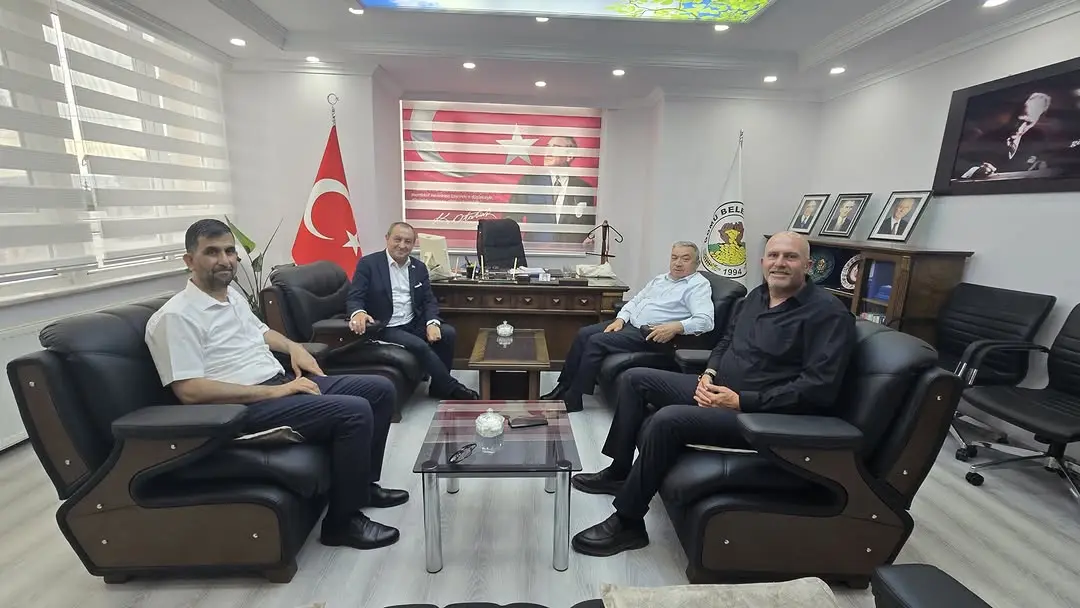 Gömü Belediye Başkanı Ramazan Eryıldız’ı, MHP Şuhut İlçe Başkanı Ali Durmaz ile Ziyaret Etti